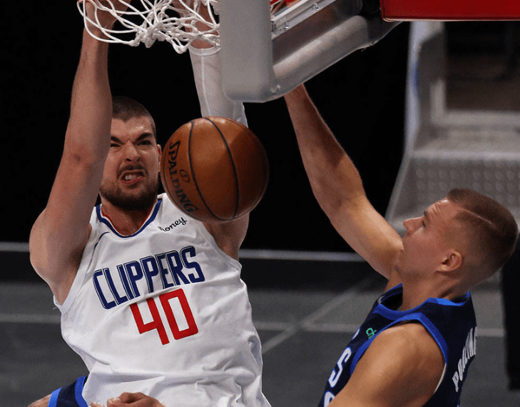 年终总决赛险胜拉沃尔杯，蒂姆扛起全队