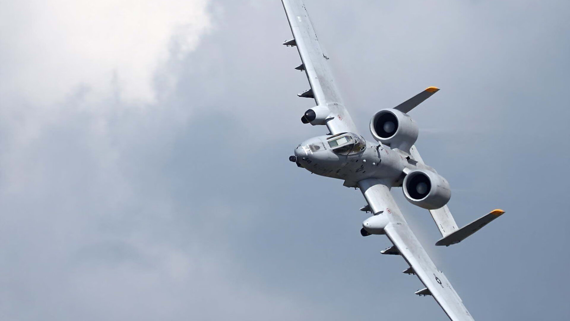 -客场轰鸣，小贾伦点燃赛场难敌广东战术压制吉林队