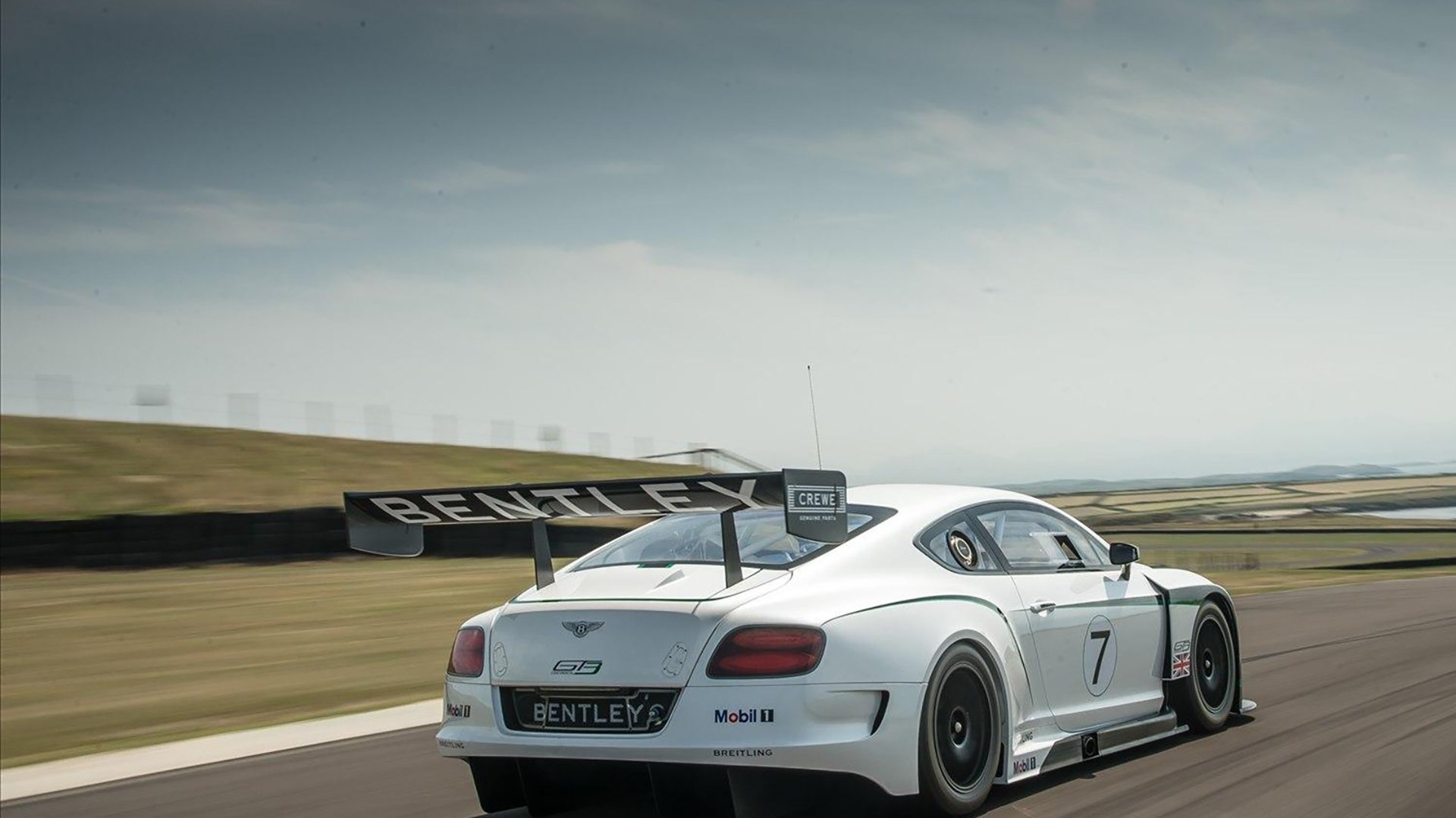 开云体育-足球启示录，当拉什福德的舞蹈在巴黎废墟上定格