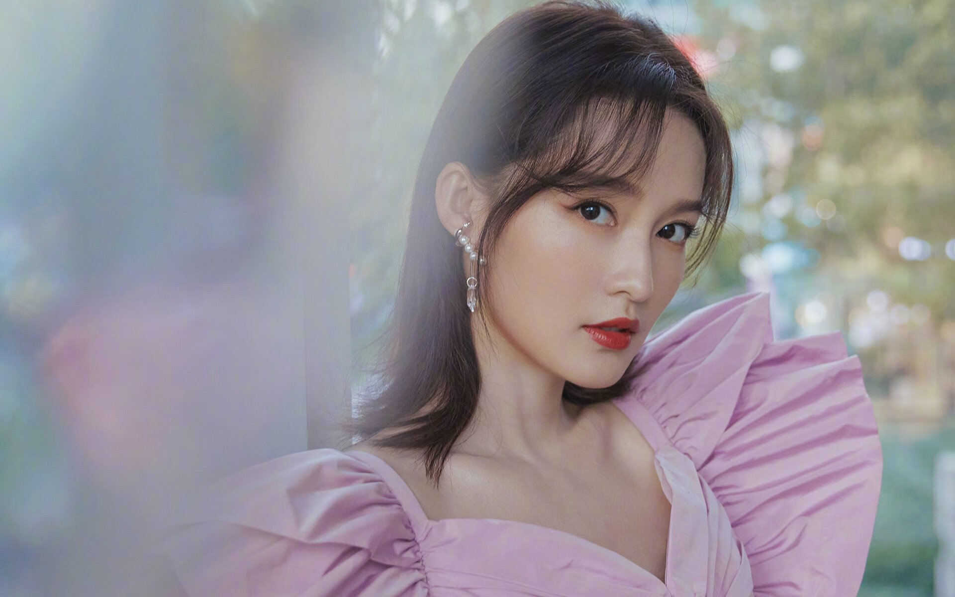 巨人之肩，库尔图瓦以沉默之躯主宰欧冠命运之夜